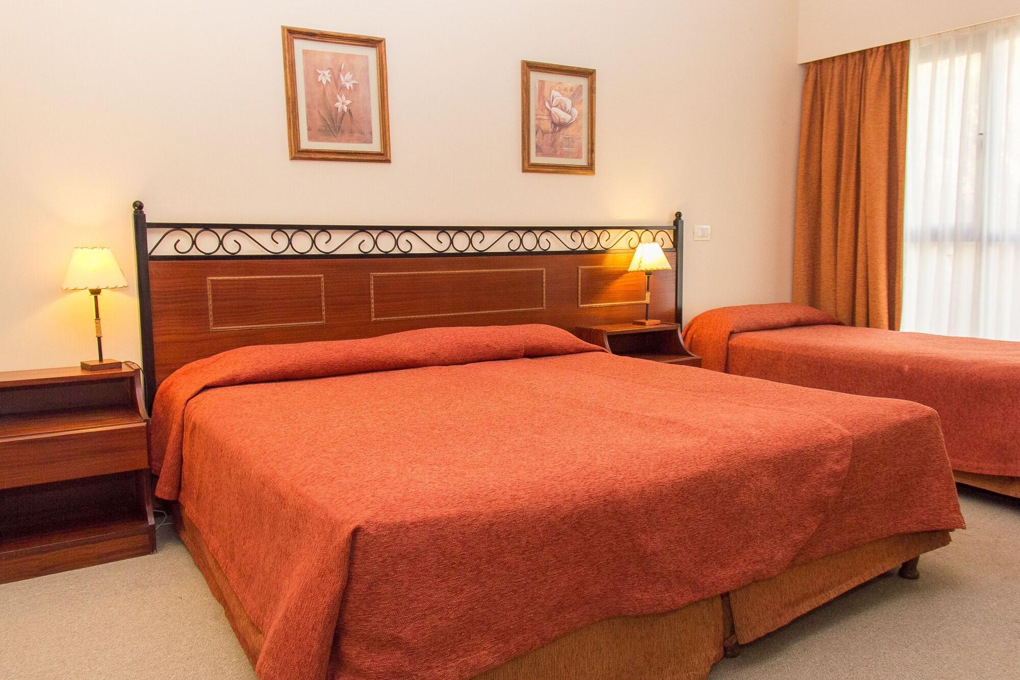 אל קלפטה Cerro Calafate Hotel מראה חיצוני תמונה