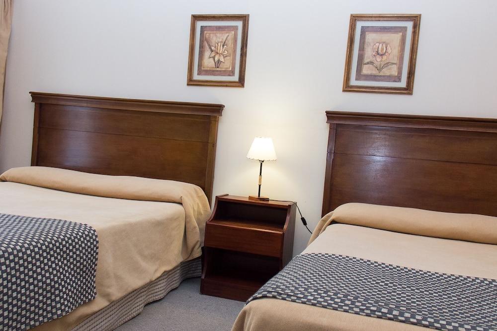 אל קלפטה Cerro Calafate Hotel מראה חיצוני תמונה