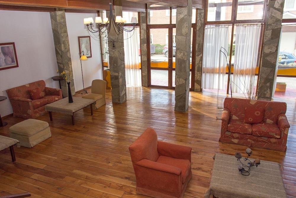 אל קלפטה Cerro Calafate Hotel מראה חיצוני תמונה