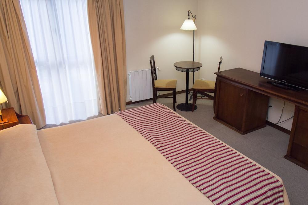 אל קלפטה Cerro Calafate Hotel מראה חיצוני תמונה