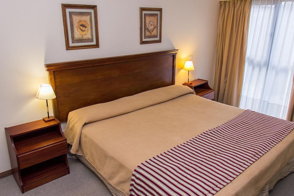 אל קלפטה Cerro Calafate Hotel מראה חיצוני תמונה