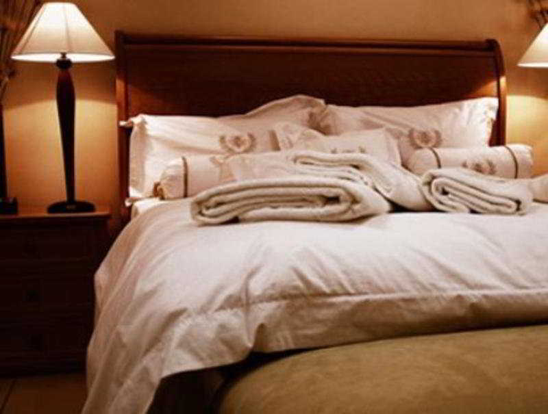 אל קלפטה Cerro Calafate Hotel מראה חיצוני תמונה