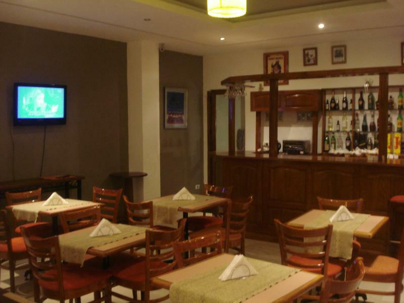 אל קלפטה Cerro Calafate Hotel מראה חיצוני תמונה