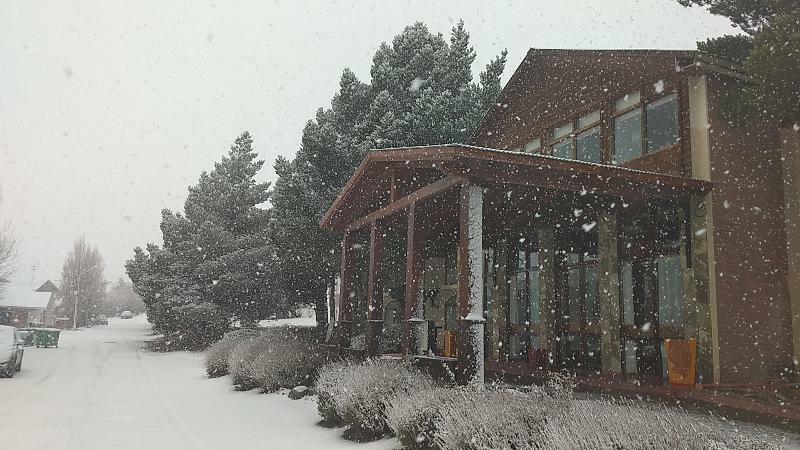 אל קלפטה Cerro Calafate Hotel מראה חיצוני תמונה